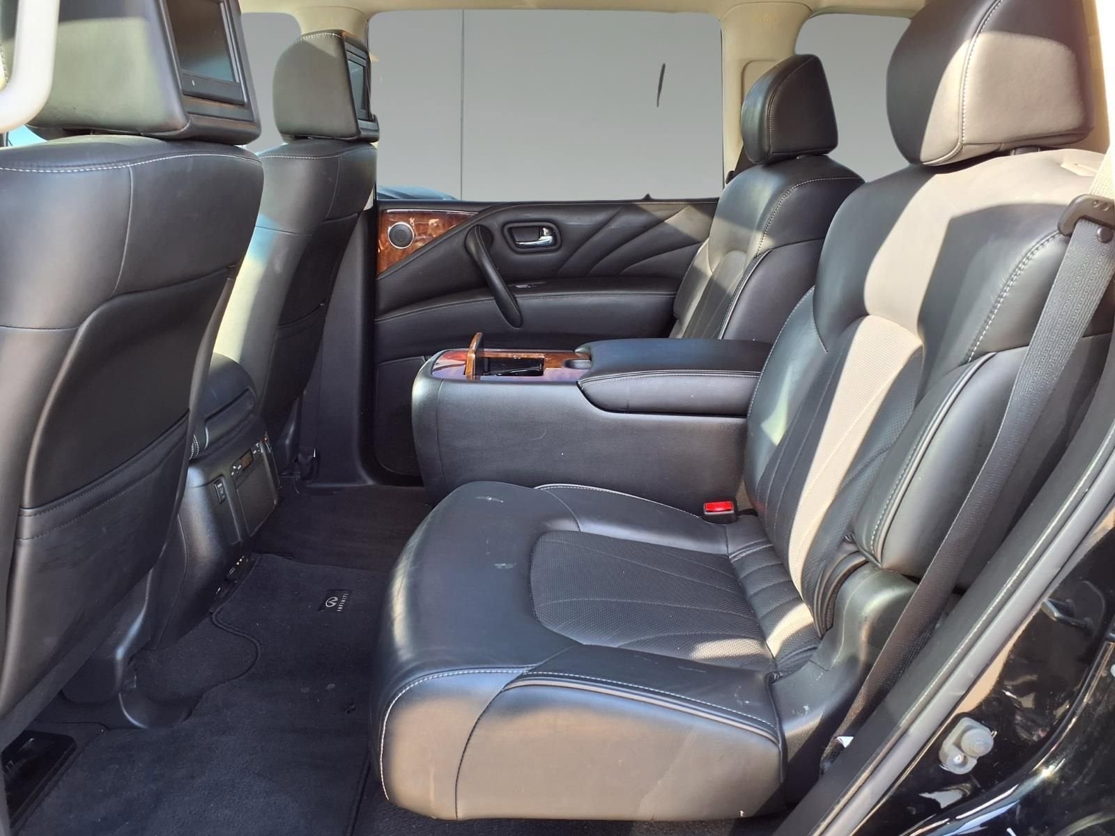 2017 INFINITI QX80 NA