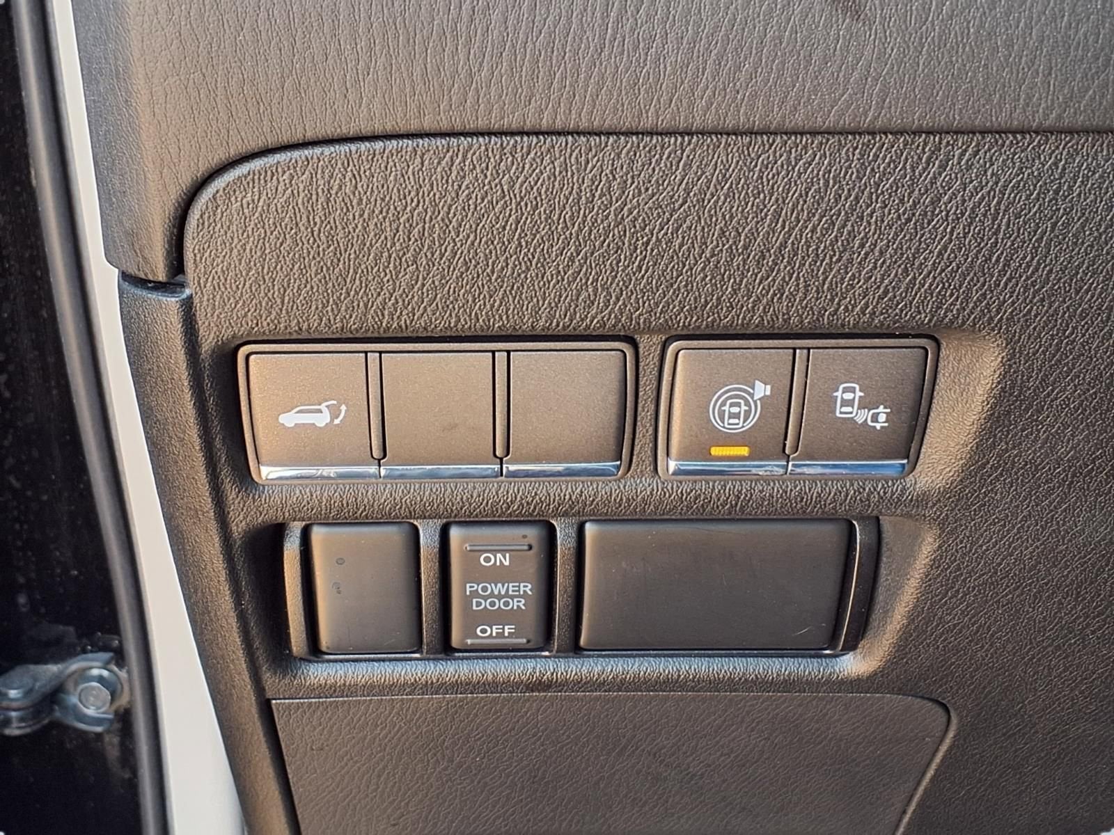 2017 INFINITI QX80 NA