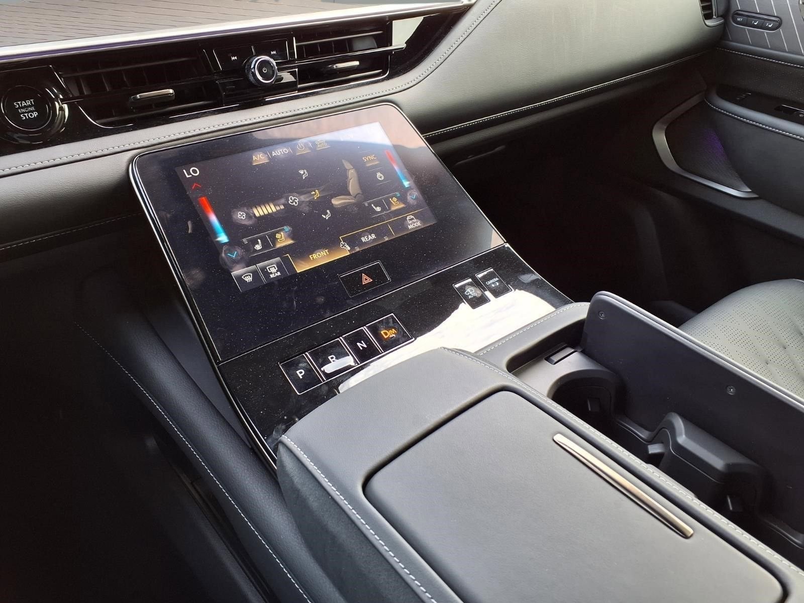 2025 INFINITI QX80 AUTOGRAPH