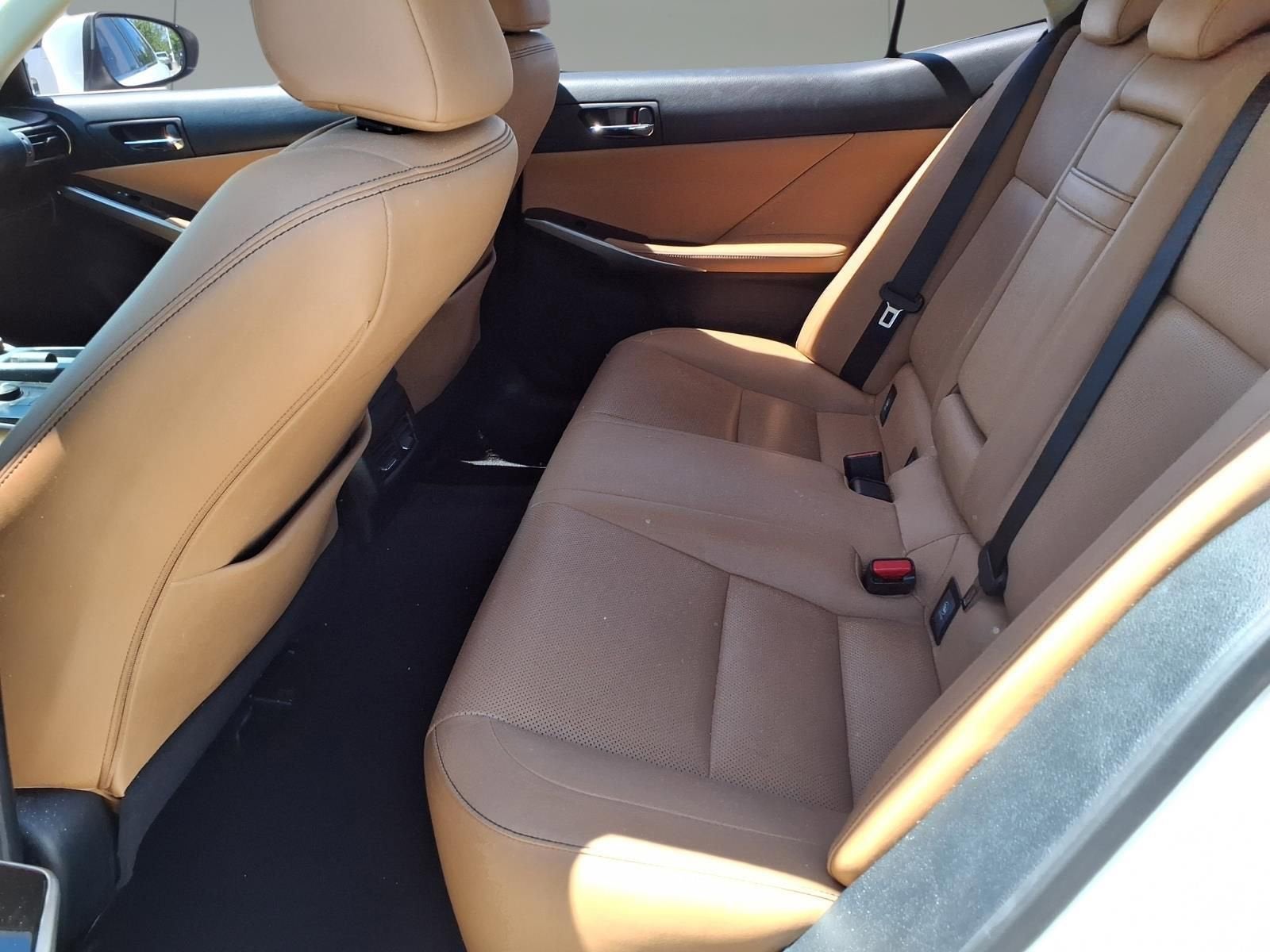 2016 Lexus IS 200t NA