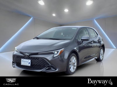 2025 Toyota Corolla Hatchback SE