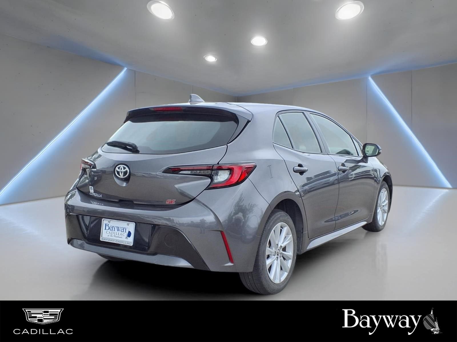 2025 Toyota Corolla Hatchback SE
