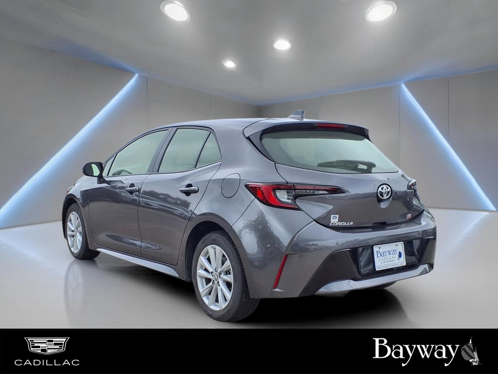 2025 Toyota Corolla Hatchback SE