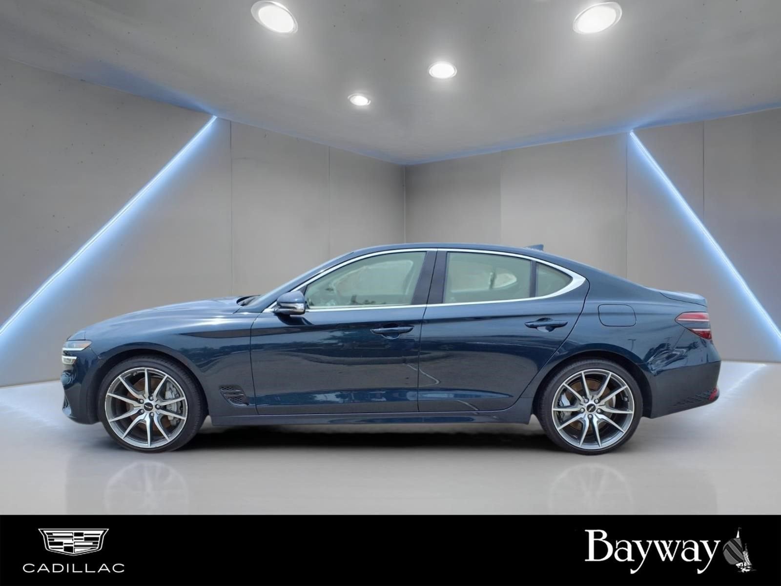 2025 Genesis G70 2.5T