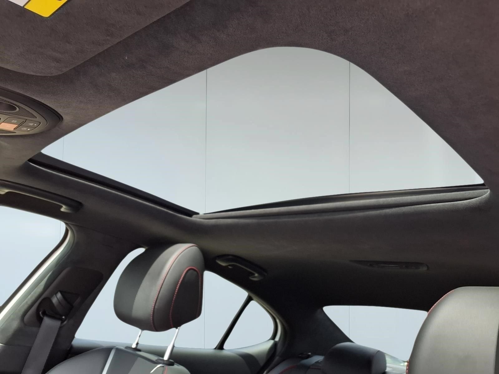 2025 Genesis G70 3.3T Sport Advanced