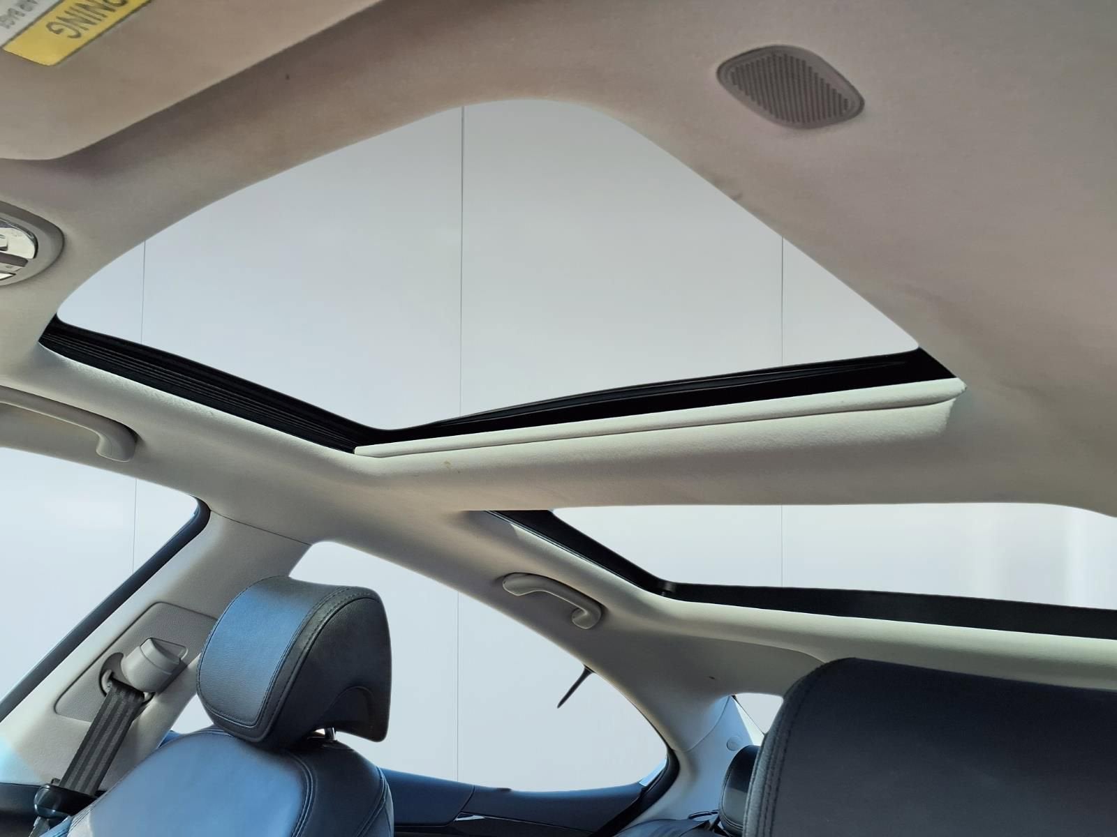 2016 Kia Cadenza Premium