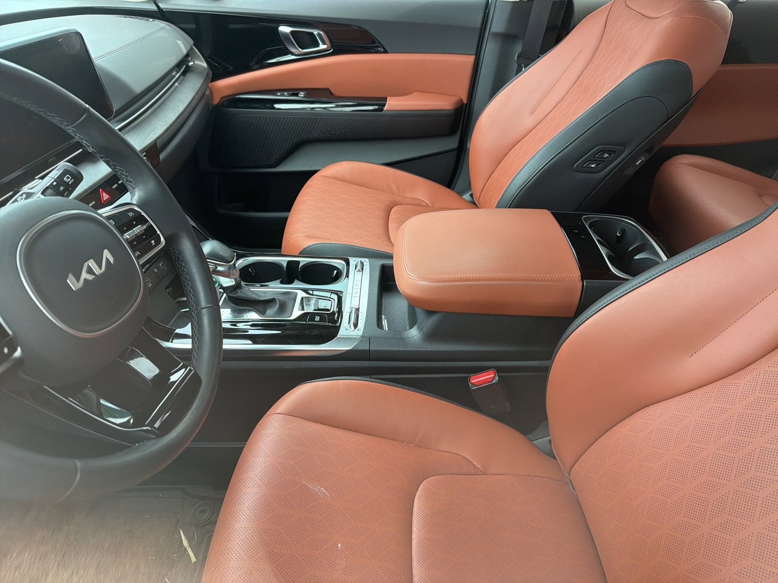 2024 Kia Carnival SX