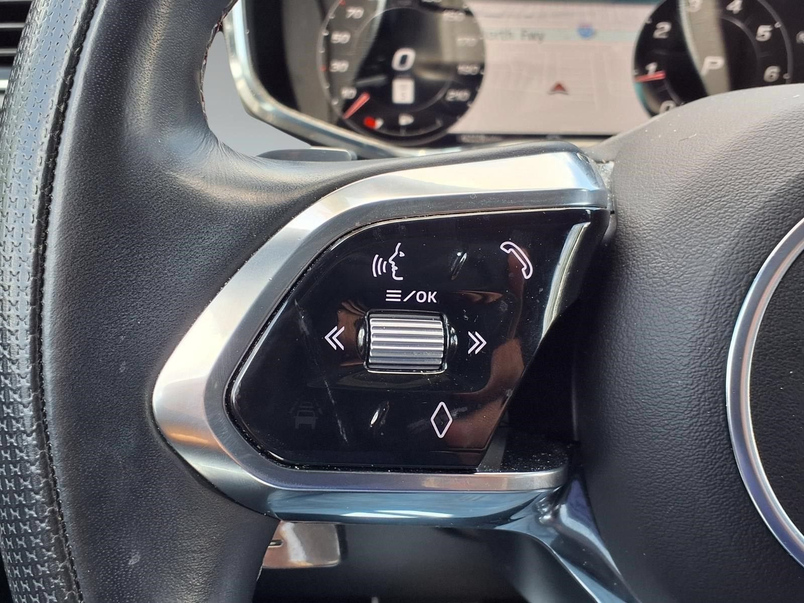 2023 Jaguar F-PACE SVR