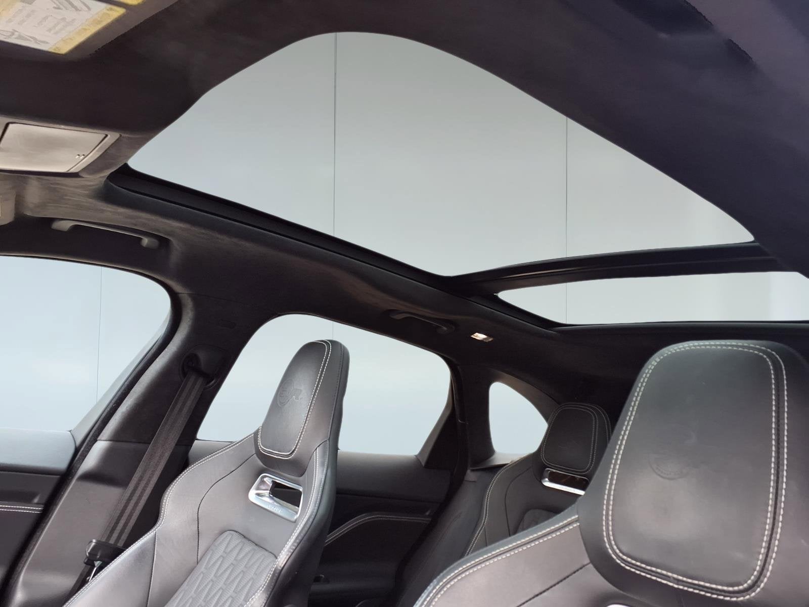 2020 Jaguar F-PACE SVR