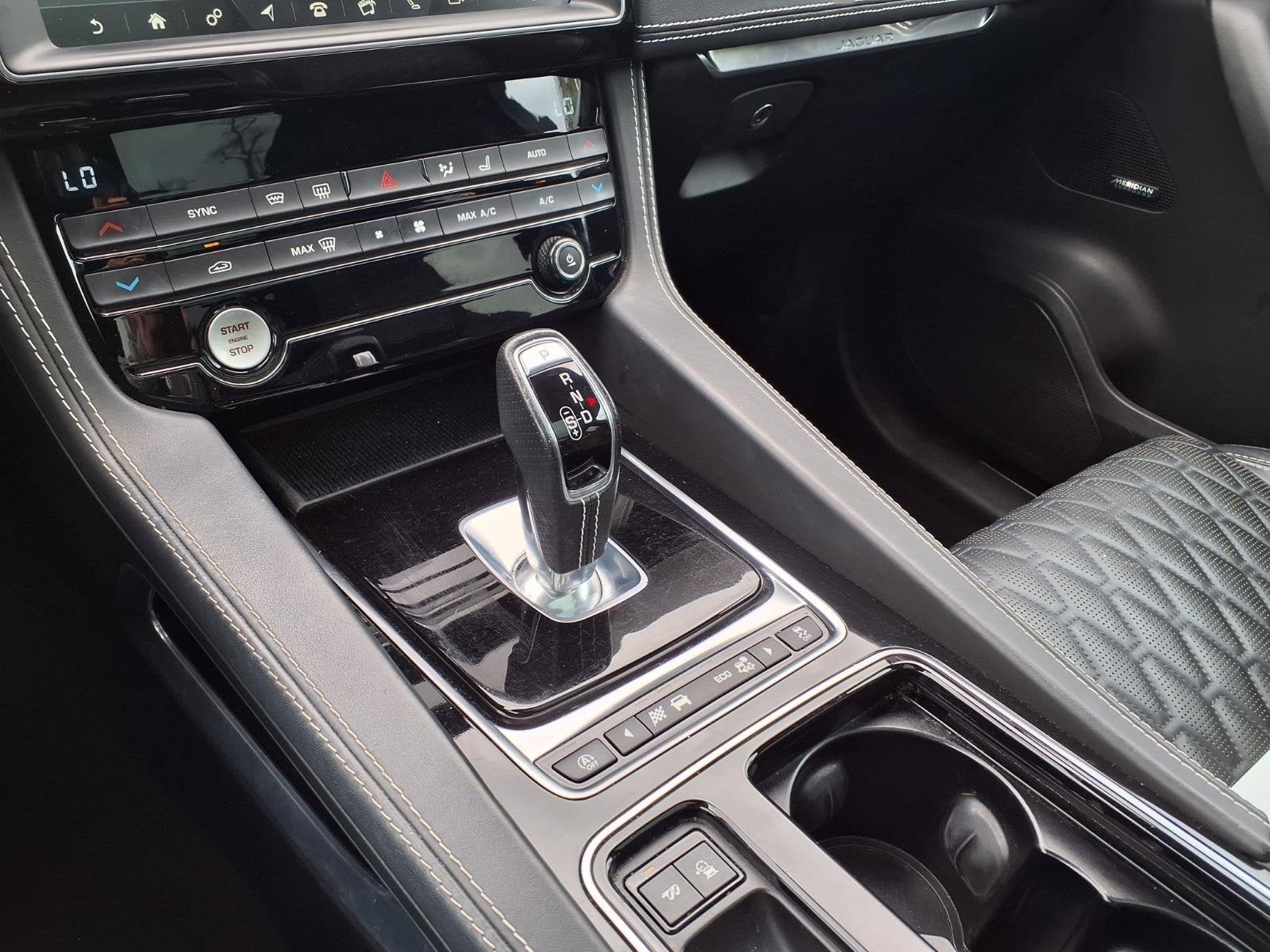 2020 Jaguar F-PACE SVR