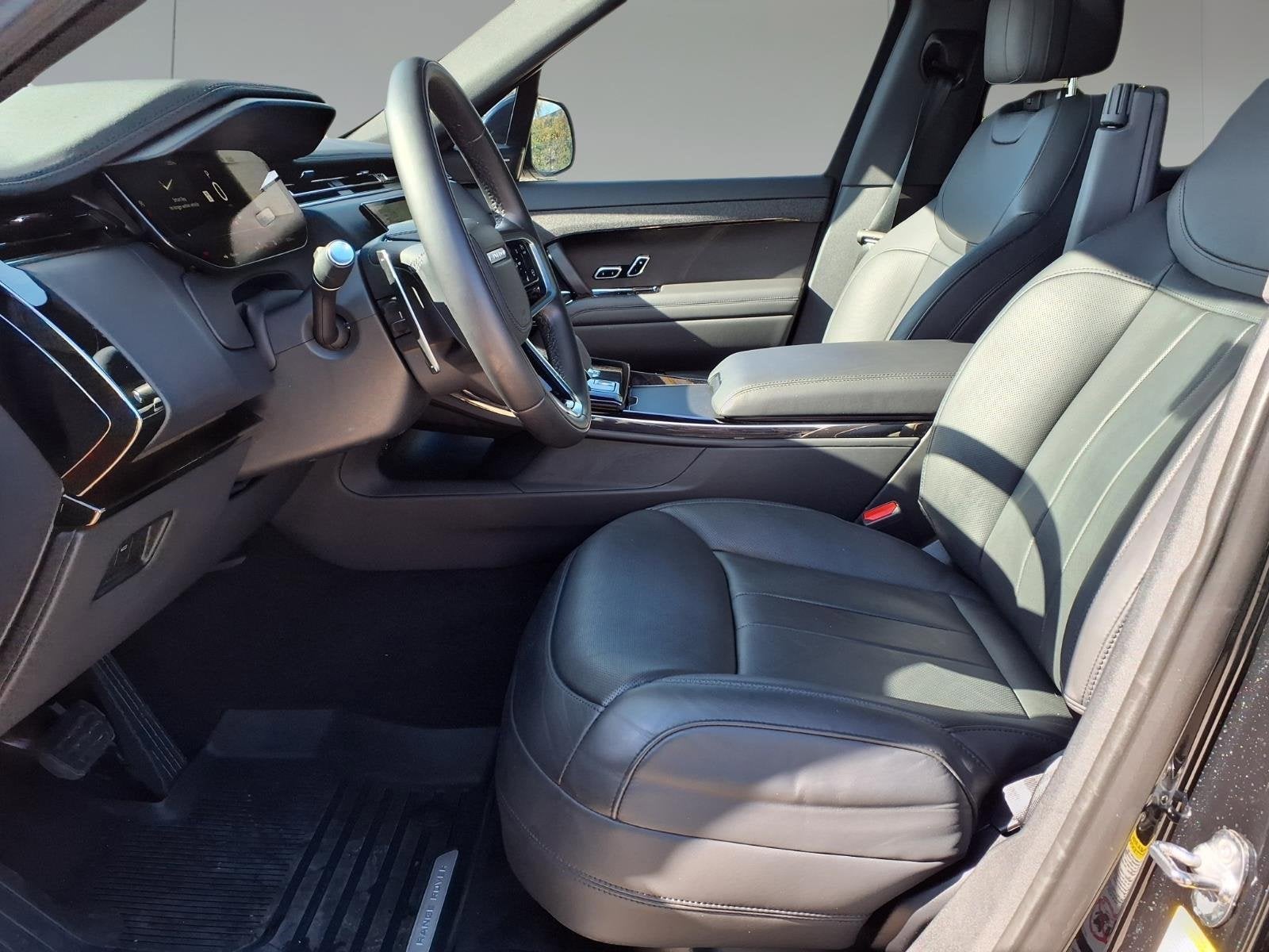 2024 Land Rover Range Rover Sport SE