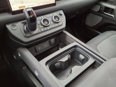 2023 Land Rover Defender X-Dynamic SE