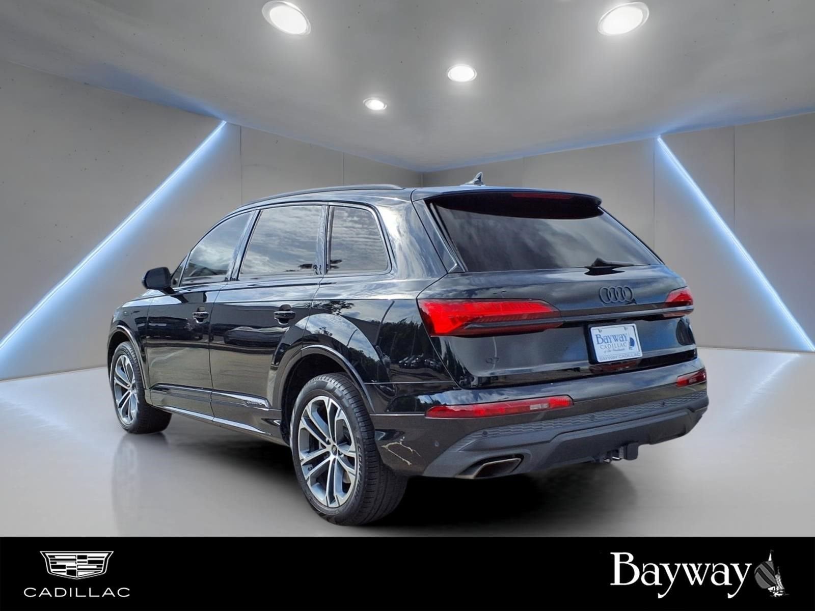 2025 Audi Q7 Premium Plus