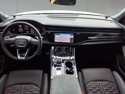 2026 Audi RS Q8 performance