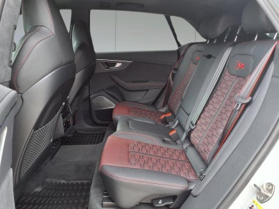 2026 Audi RS Q8 performance