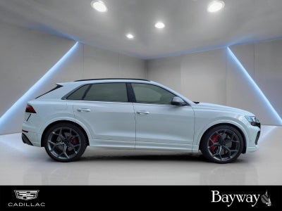 2026 Audi RS Q8 performance
