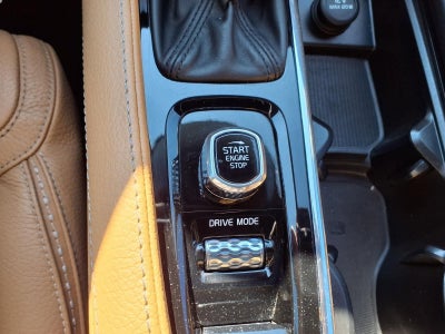 2018 Volvo V90 Cross Country T5MOMENTUM