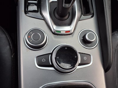 2024 Alfa Romeo Giulia Ti