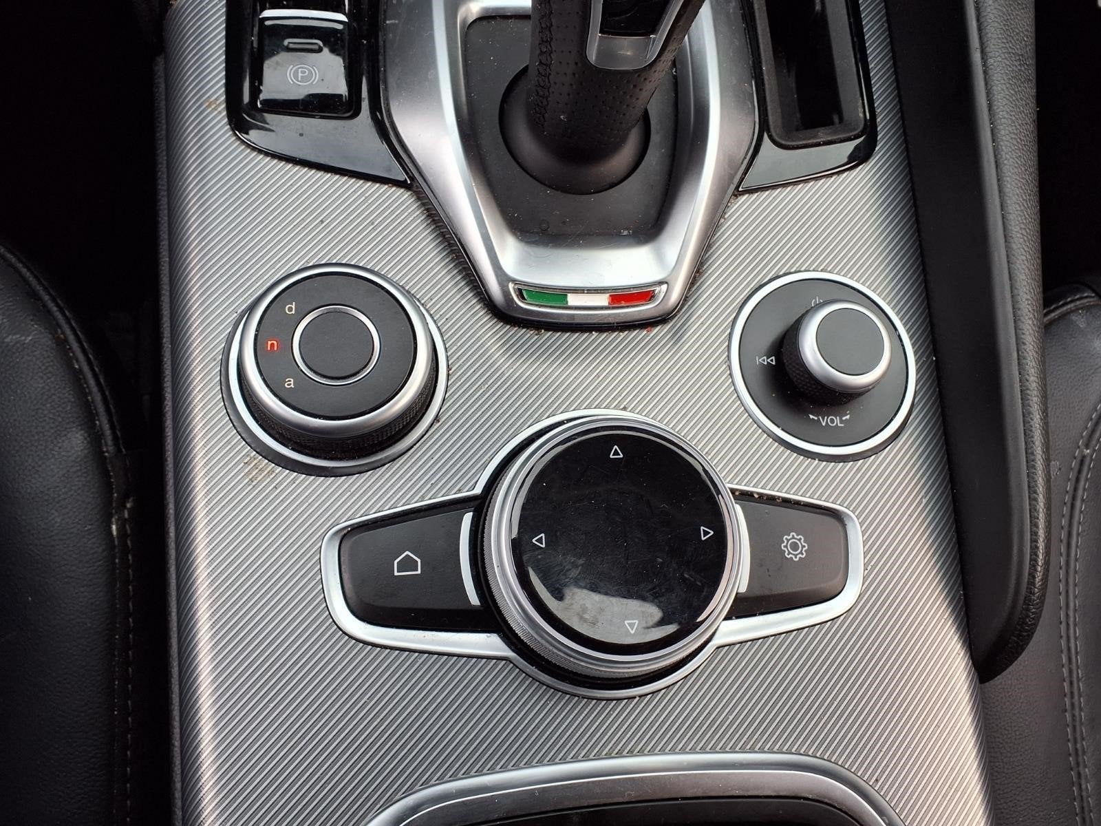 2024 Alfa Romeo Giulia Ti