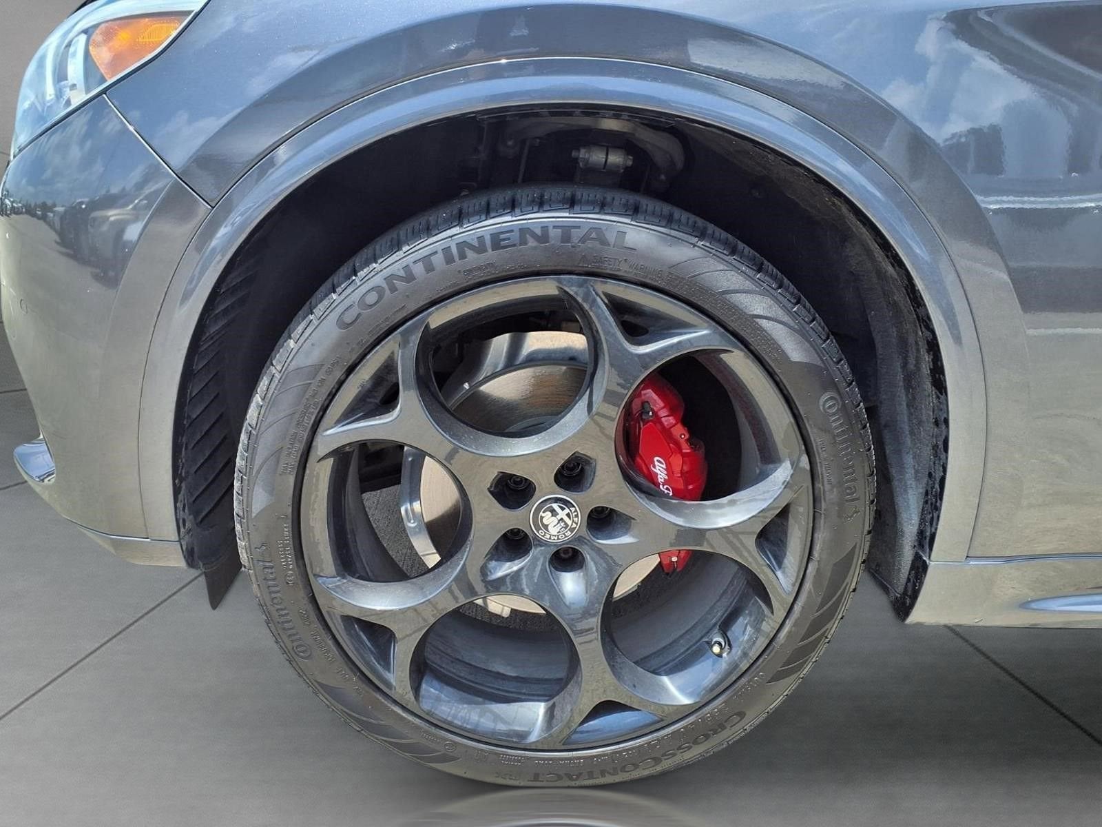 2023 Alfa Romeo Stelvio Veloce