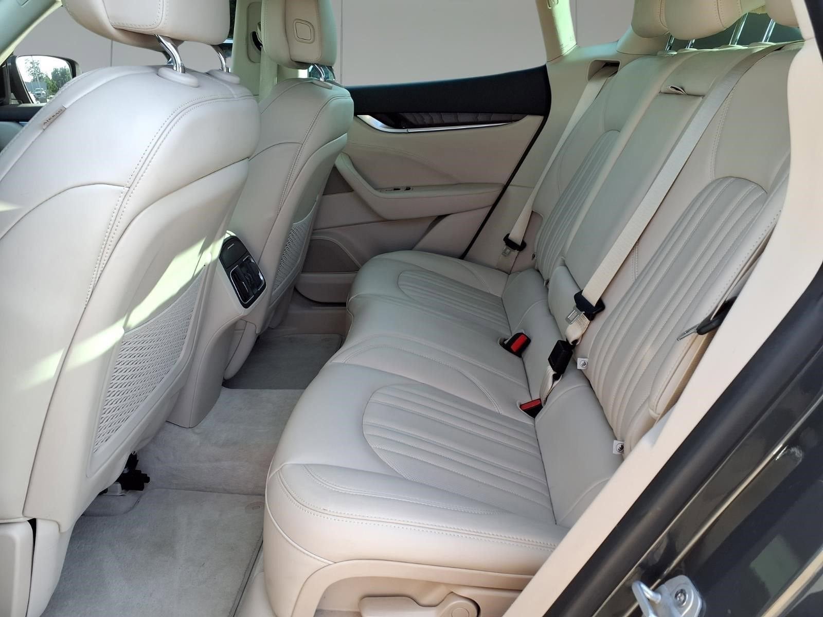 2018 Maserati Levante NA
