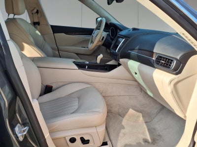 2018 Maserati Levante NA