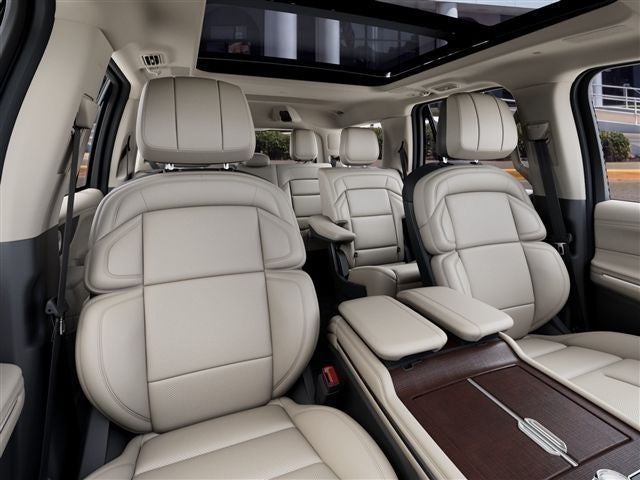 2027 Lincoln Navigator Reserve