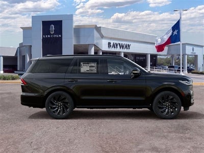 2027 Lincoln Navigator Reserve
