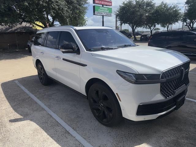2025 Lincoln Navigator Reserve