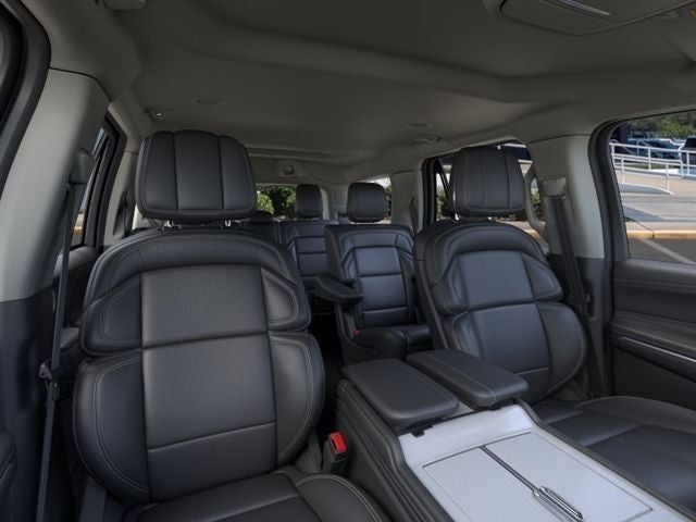 2026 Lincoln Navigator Premiere