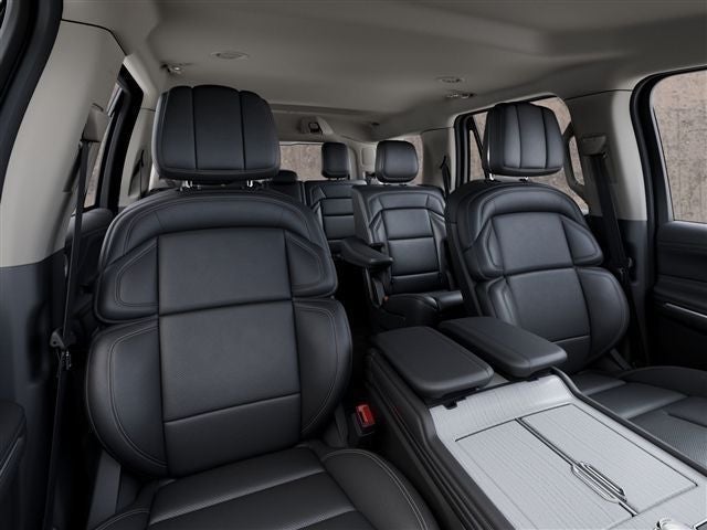 2027 Lincoln Navigator Premiere