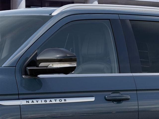 2027 Lincoln Navigator Premiere