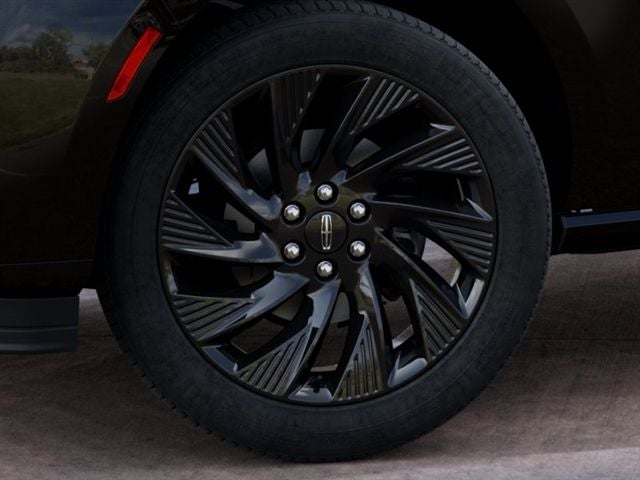 2027 Lincoln Navigator L Reserve