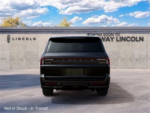 2027 Lincoln Navigator L Reserve