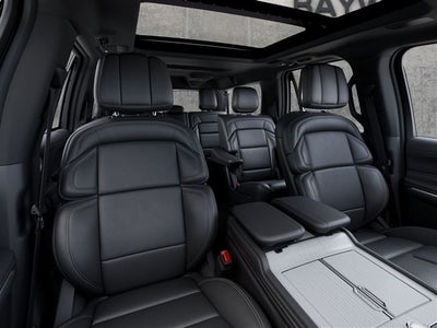 2027 Lincoln Navigator L Reserve