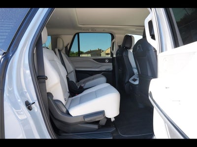 2025 Lincoln Navigator L Reserve