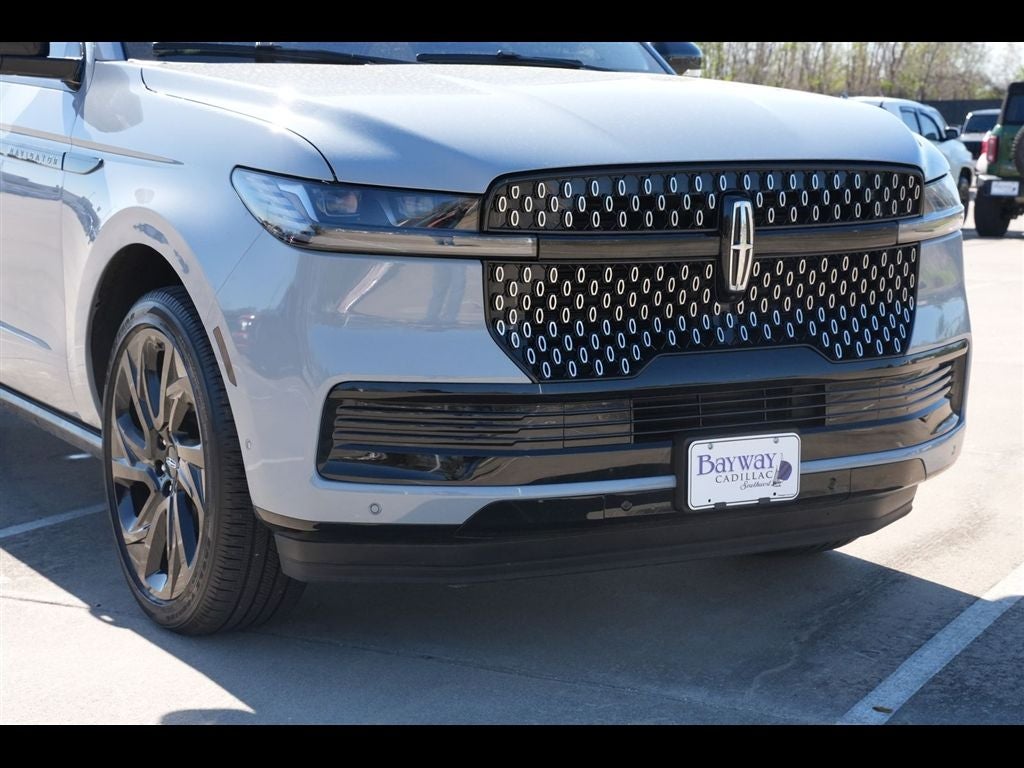2025 Lincoln Navigator L Reserve
