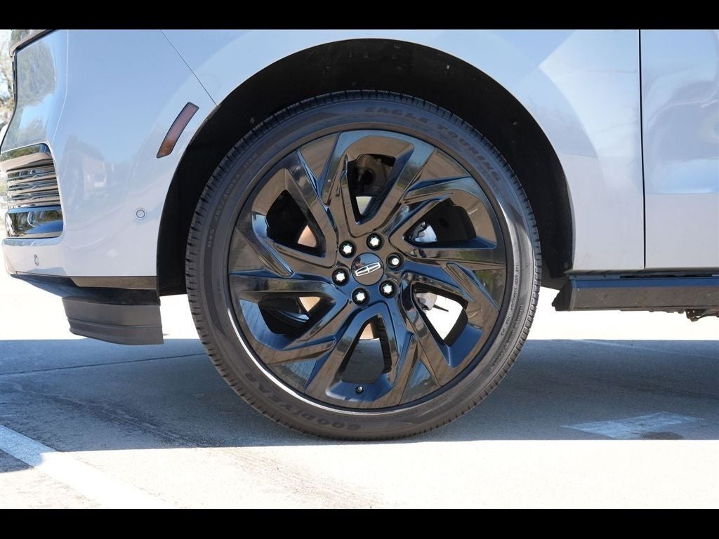 2025 Lincoln Navigator L Reserve