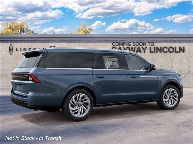 2027 Lincoln Navigator L Reserve