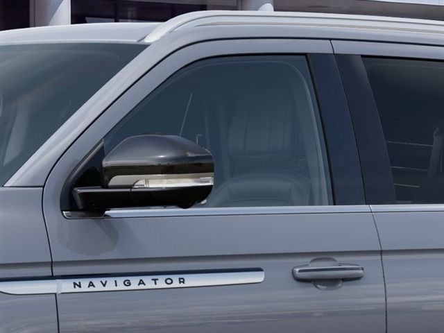 2027 Lincoln Navigator L Reserve