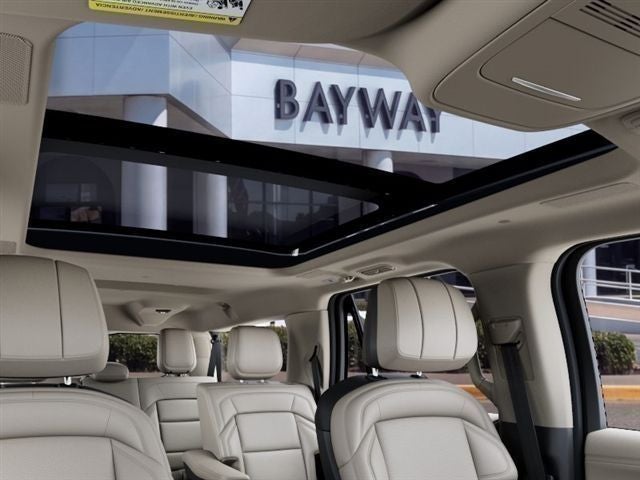 2027 Lincoln Navigator L Reserve