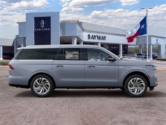 2027 Lincoln Navigator L Reserve