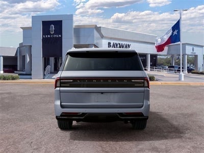 2027 Lincoln Navigator L Reserve