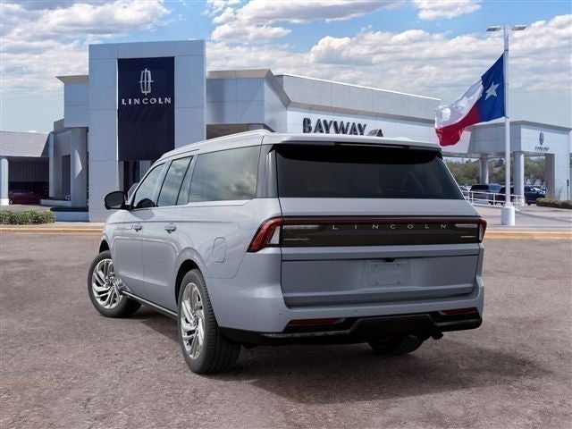 2027 Lincoln Navigator L Reserve
