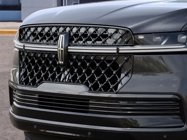 2027 Lincoln Navigator L Reserve