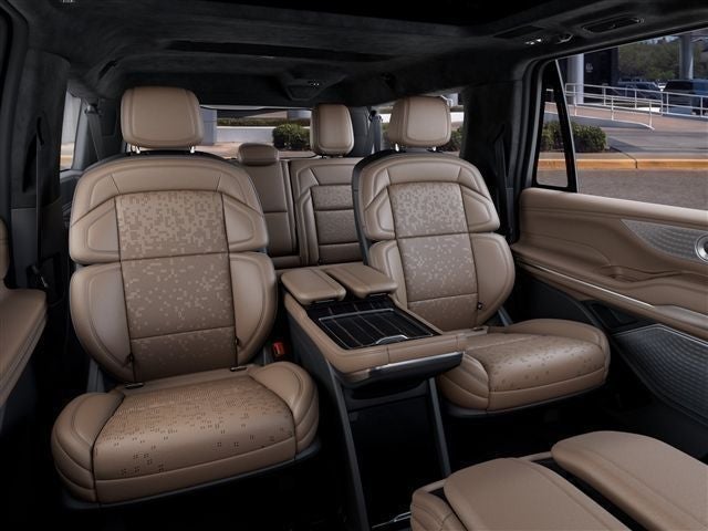 2027 Lincoln Navigator L Black Label