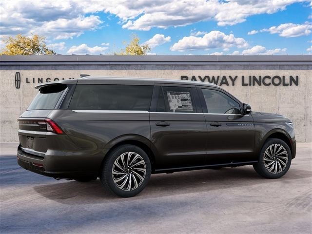 2027 Lincoln Navigator L Black Label