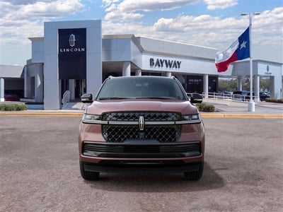 2027 Lincoln Navigator L Black Label