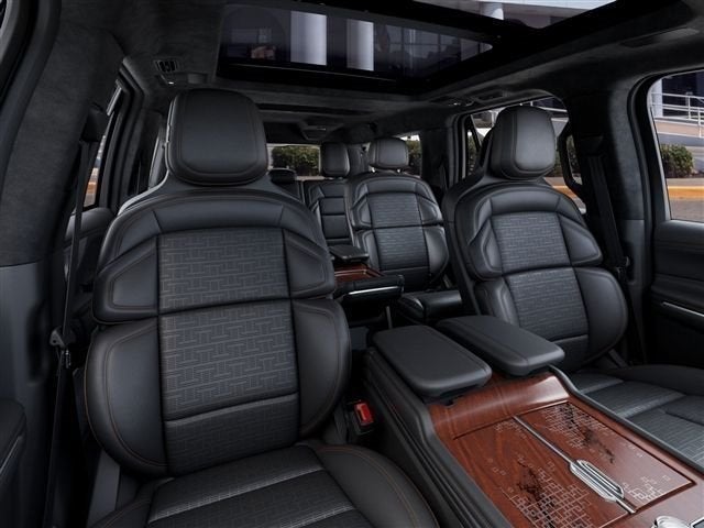 2027 Lincoln Navigator L Black Label