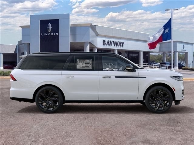 2027 Lincoln Navigator L Black Label